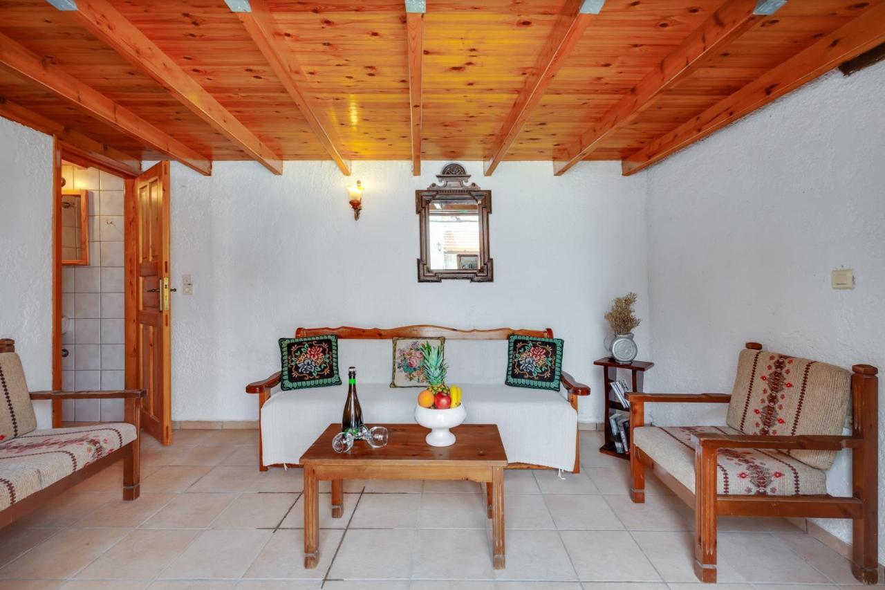 Traditional Home Vereniki With Heated Pool - By Apokoronas Villas Gavalochori Buitenkant foto
